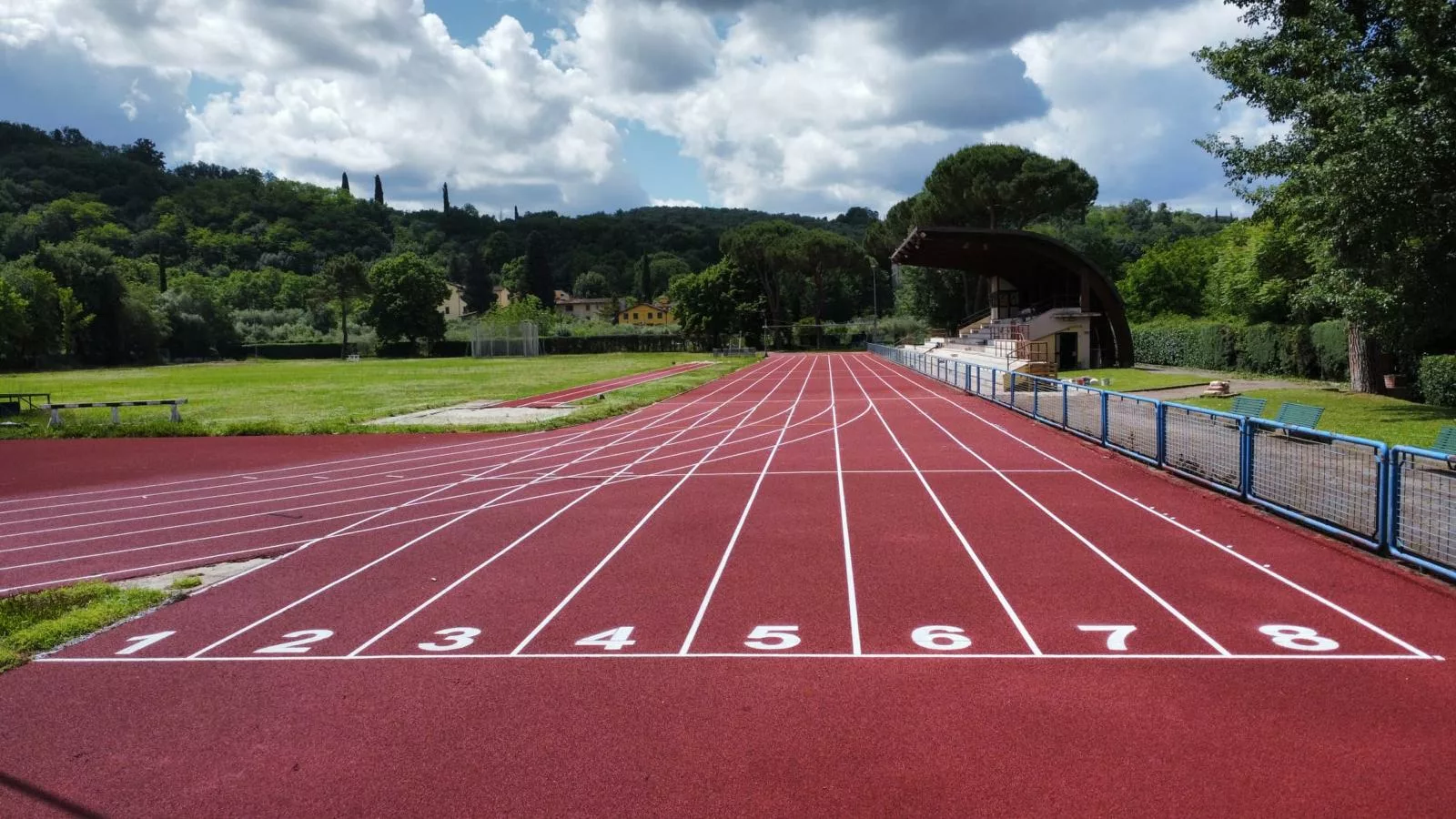 restyling-della-pista-di-atletica-leggera-a-firenze-sorgane-tagliapietra